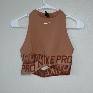 Nike Pro Training Crossover Crop Top